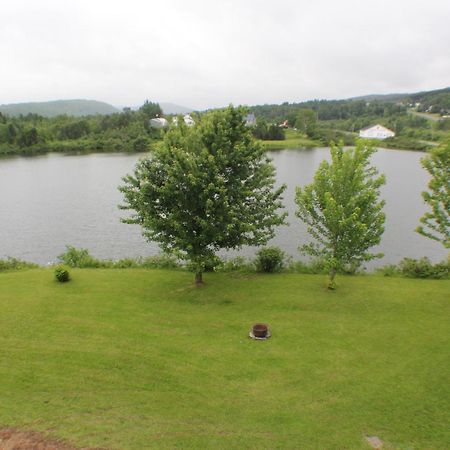 Manoir Des Lacs Lac Baker Ngoại thất bức ảnh
